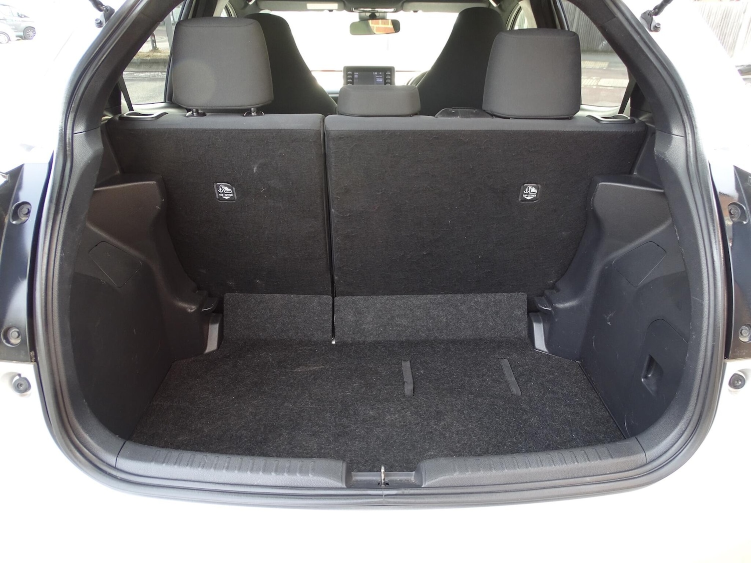 Used Toyota Yaris 2026 for sale - 77977820: Photo 22