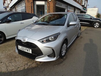 Used Toyota Yaris 2022 for sale - 77977820: Photo
