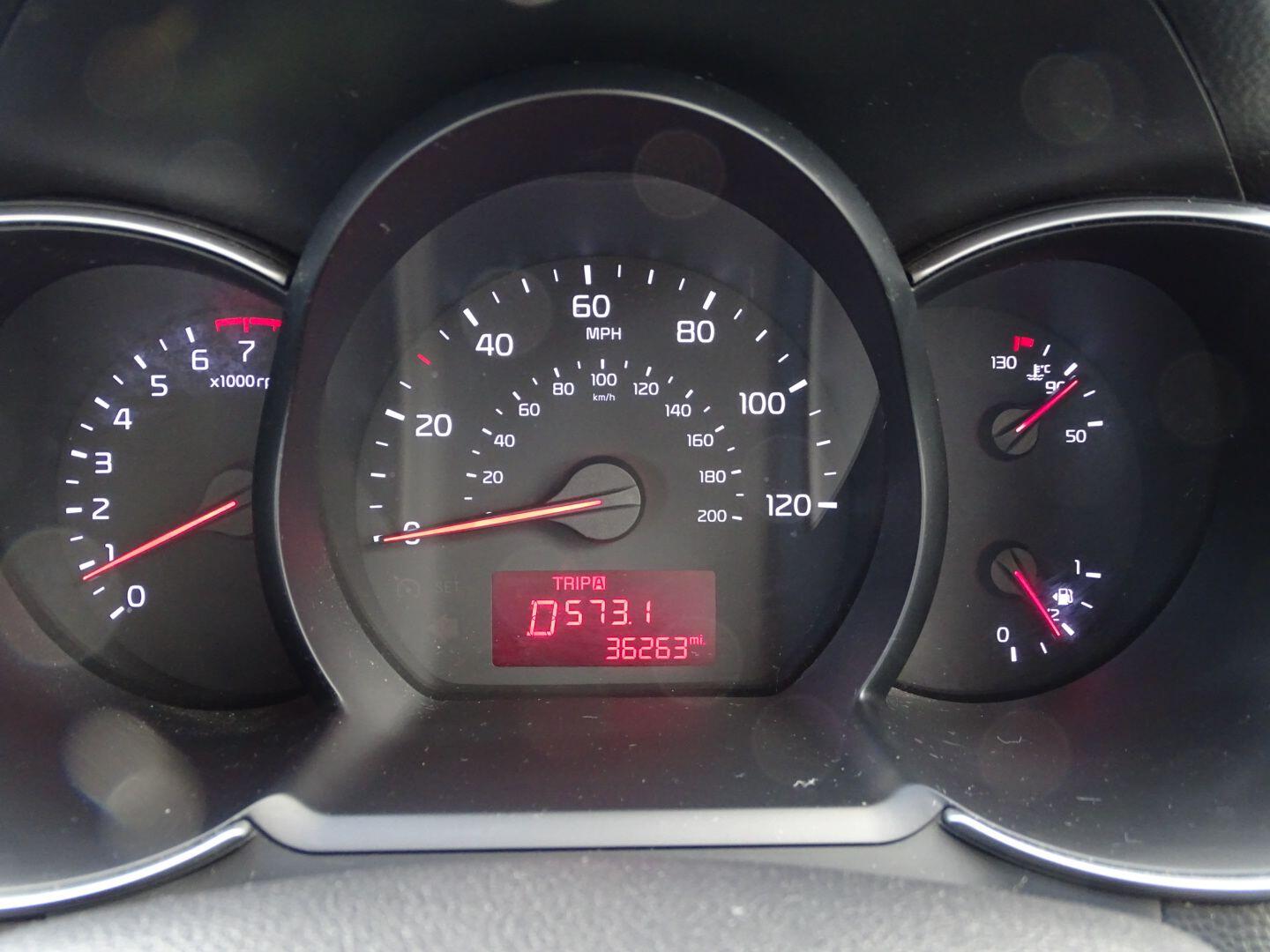 Used Kia Picanto 2016 for sale - 76270979: Photo 11