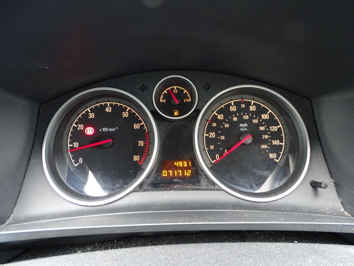 Used Vauxhall Zafira 2012 for sale - 76336187: Photo 11