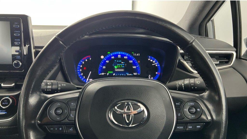 Used Toyota Corolla 2021 for sale - 76850423: Photo 10