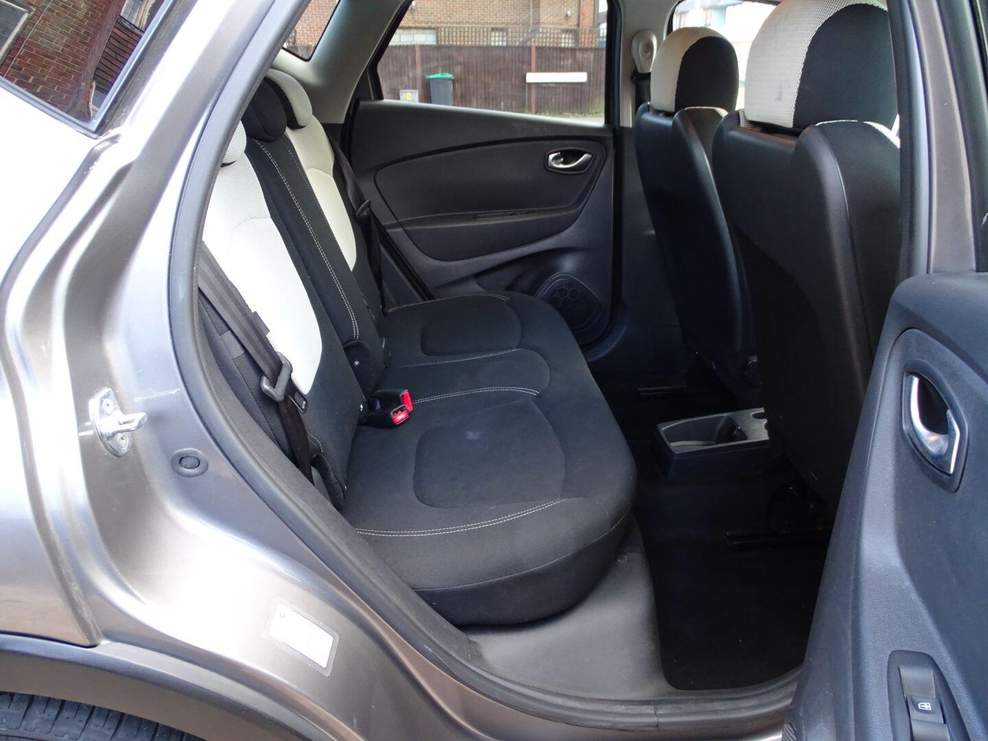 Used Renault Captur 2019 for sale - 76781585: Photo 15