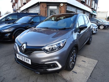 Used Renault Captur 2019 for sale - 76781585: Photo