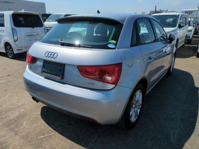 Used Audi A1 for sale - 76476655: Photo 5