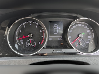 Used Volkswagen Golf 2015 for sale - 78535198: Photo