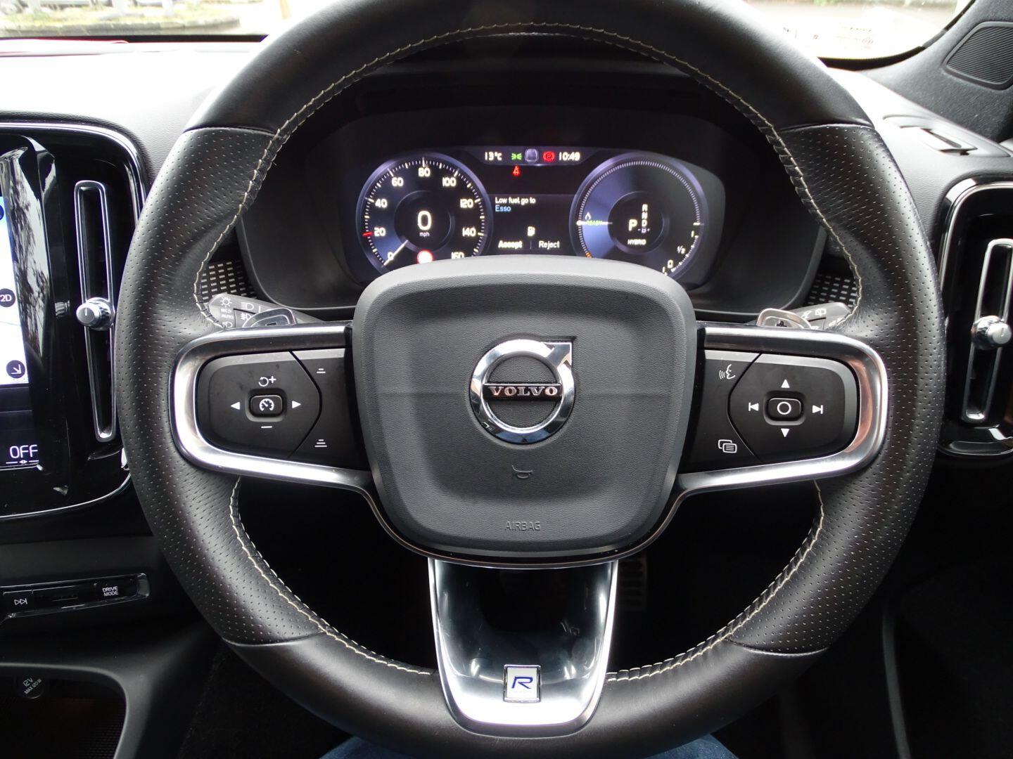 Used Volvo XC40 for sale - 77017172: Photo 10