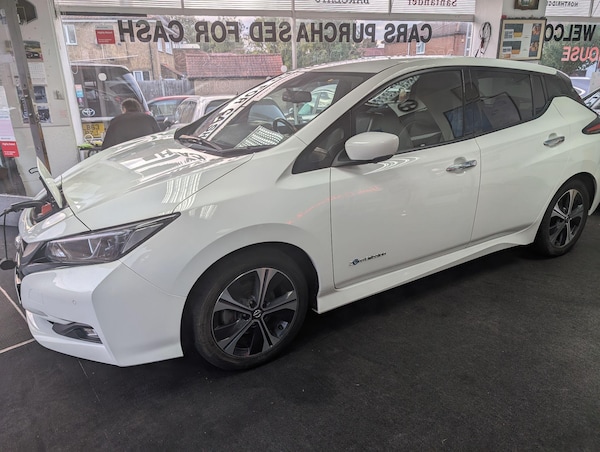 Used Nissan Leaf 2020 for sale - 76188803: Photo 2