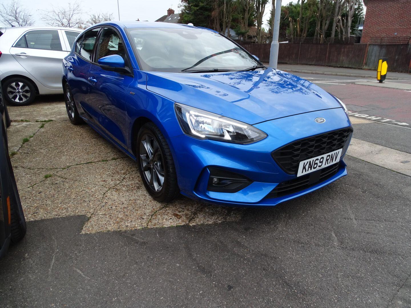 Used Ford Focus 2019 for sale - 76659118: Photo 1