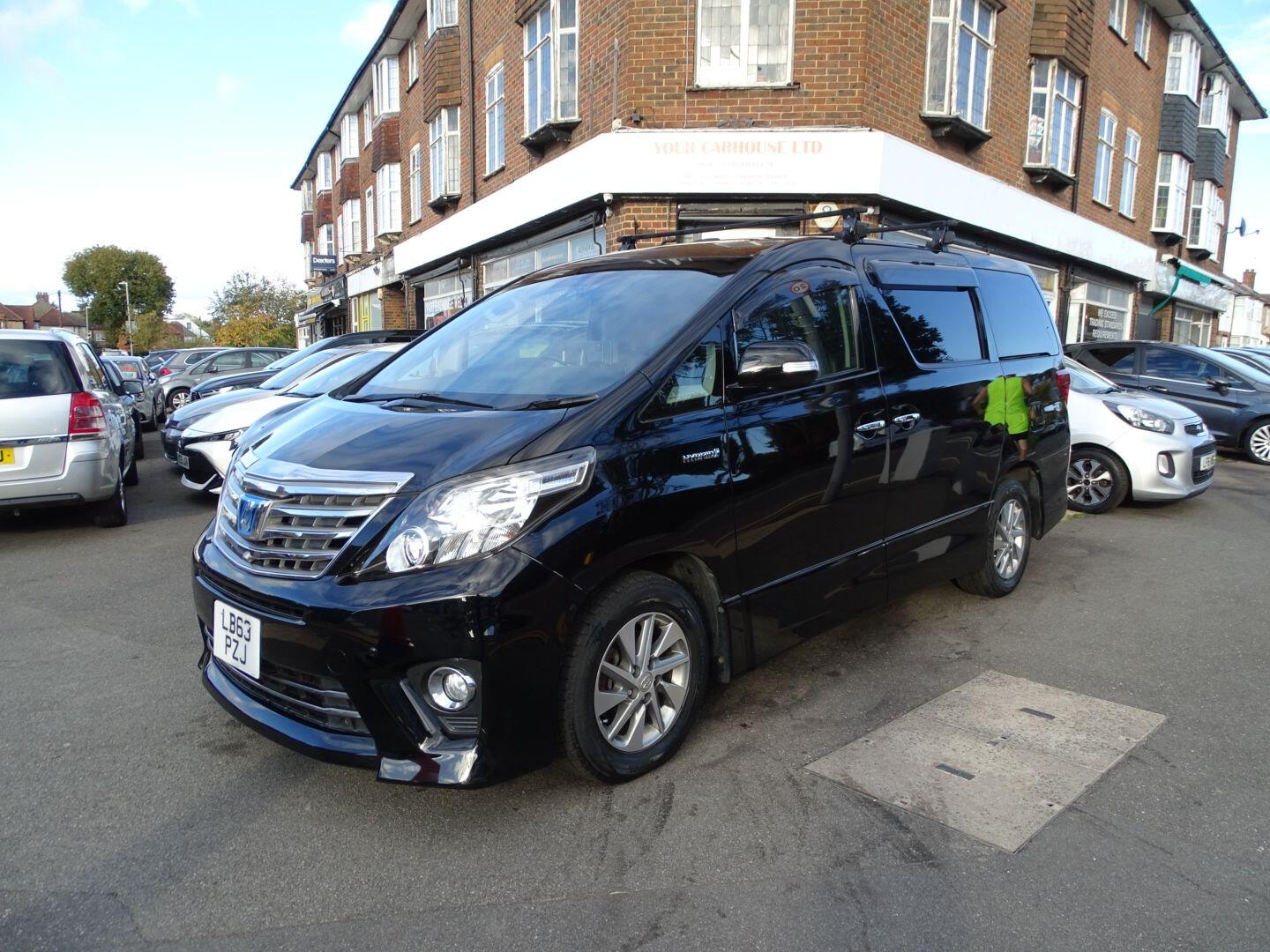 Used Toyota Alphard 2023 for sale - 75857198: Photo 11
