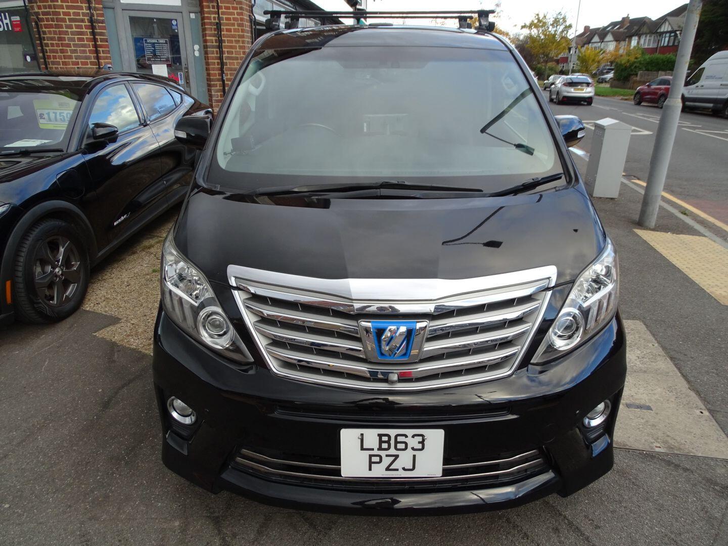 Used Toyota Alphard 2023 for sale - 75857198: Photo 12