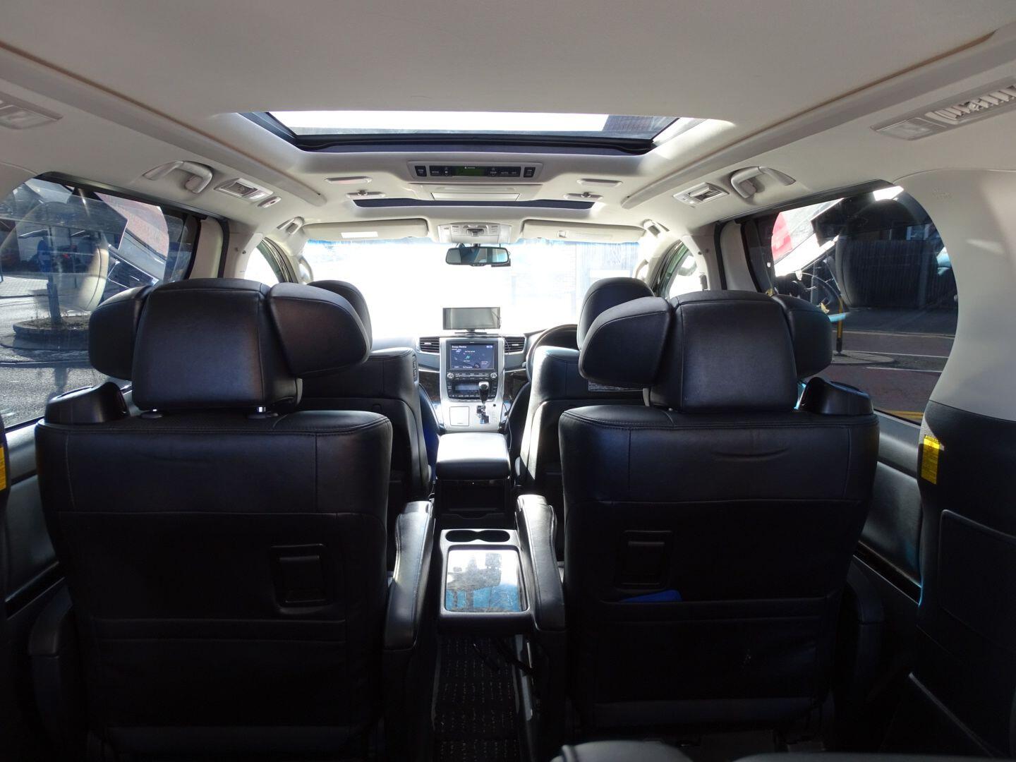 Used Toyota Alphard 2023 for sale - 75857198: Photo 20