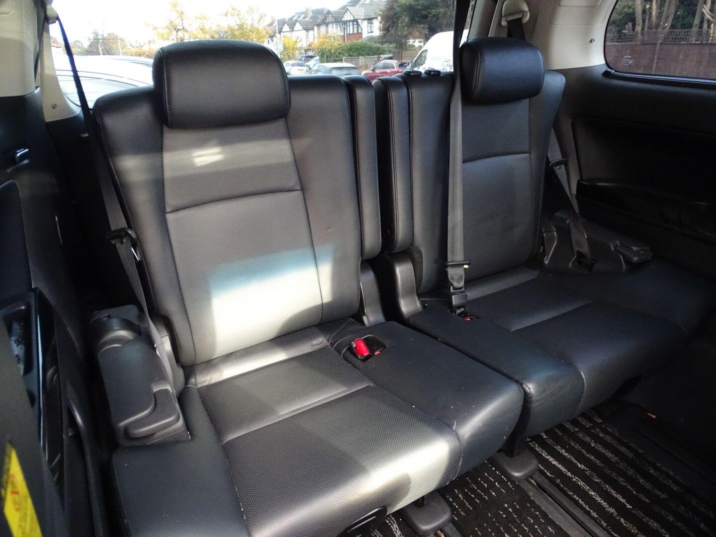 Used Toyota Alphard 2023 for sale - 75857198: Photo 21