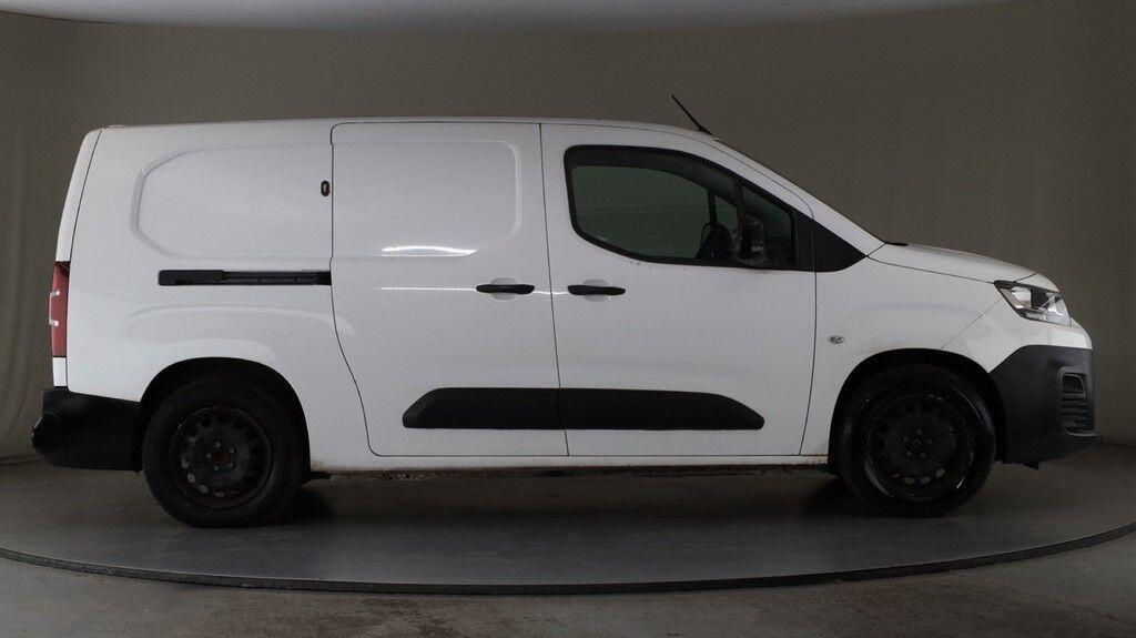 Used Citroen Berlingo 2022 for sale - 76498931: Photo 5