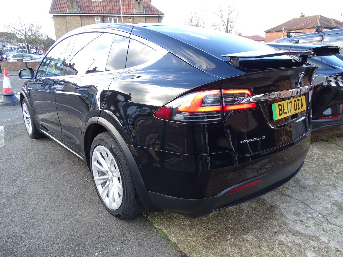 Used Tesla Model X 2017 for sale - 76899250: Photo 13