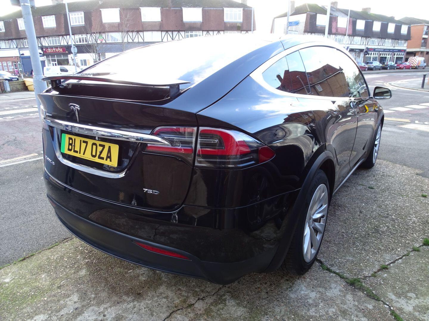 Used Tesla Model X 2017 for sale - 76899250: Photo 15