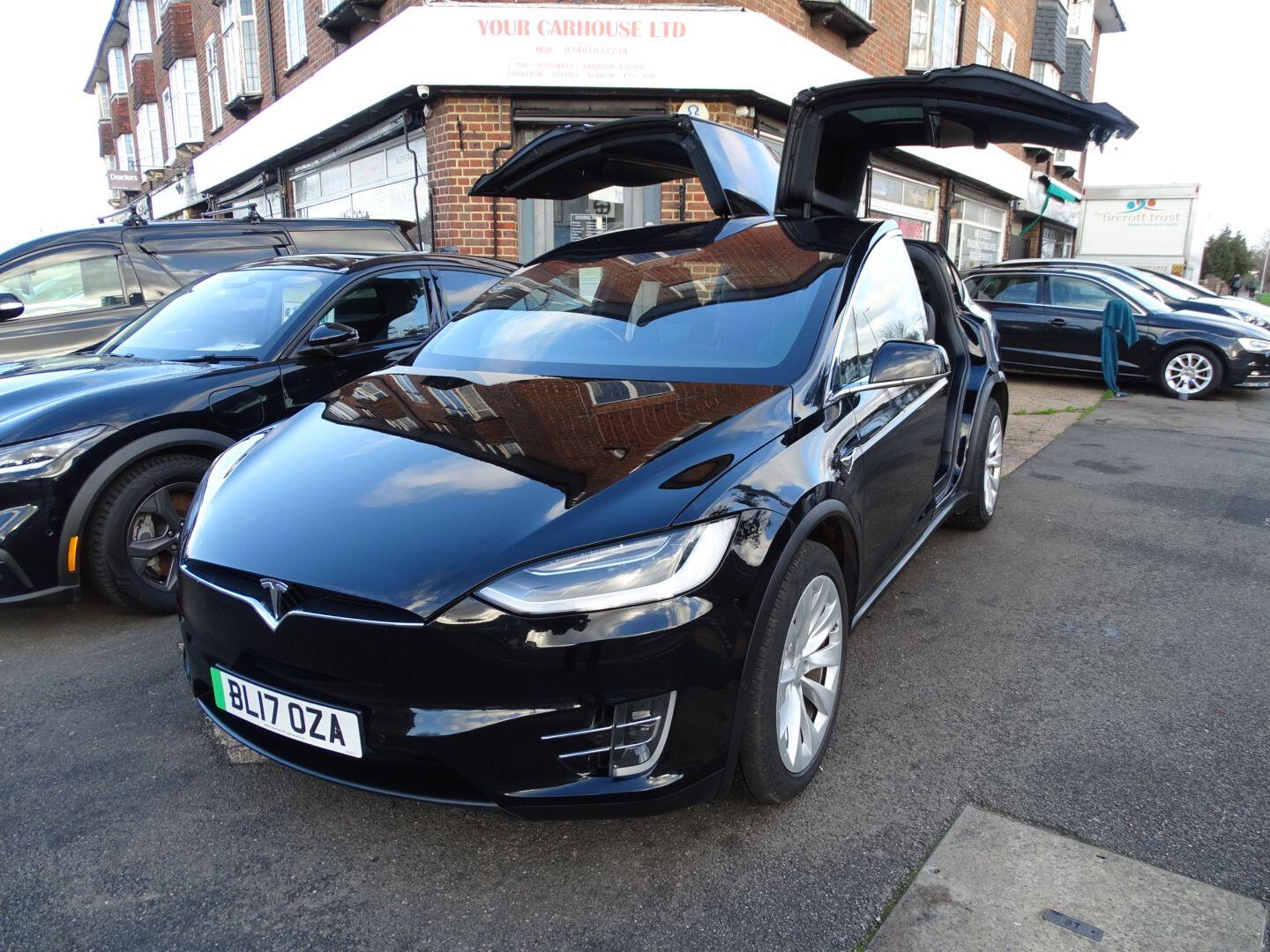 Used Tesla Model X 2017 for sale - 76899250: Photo 2