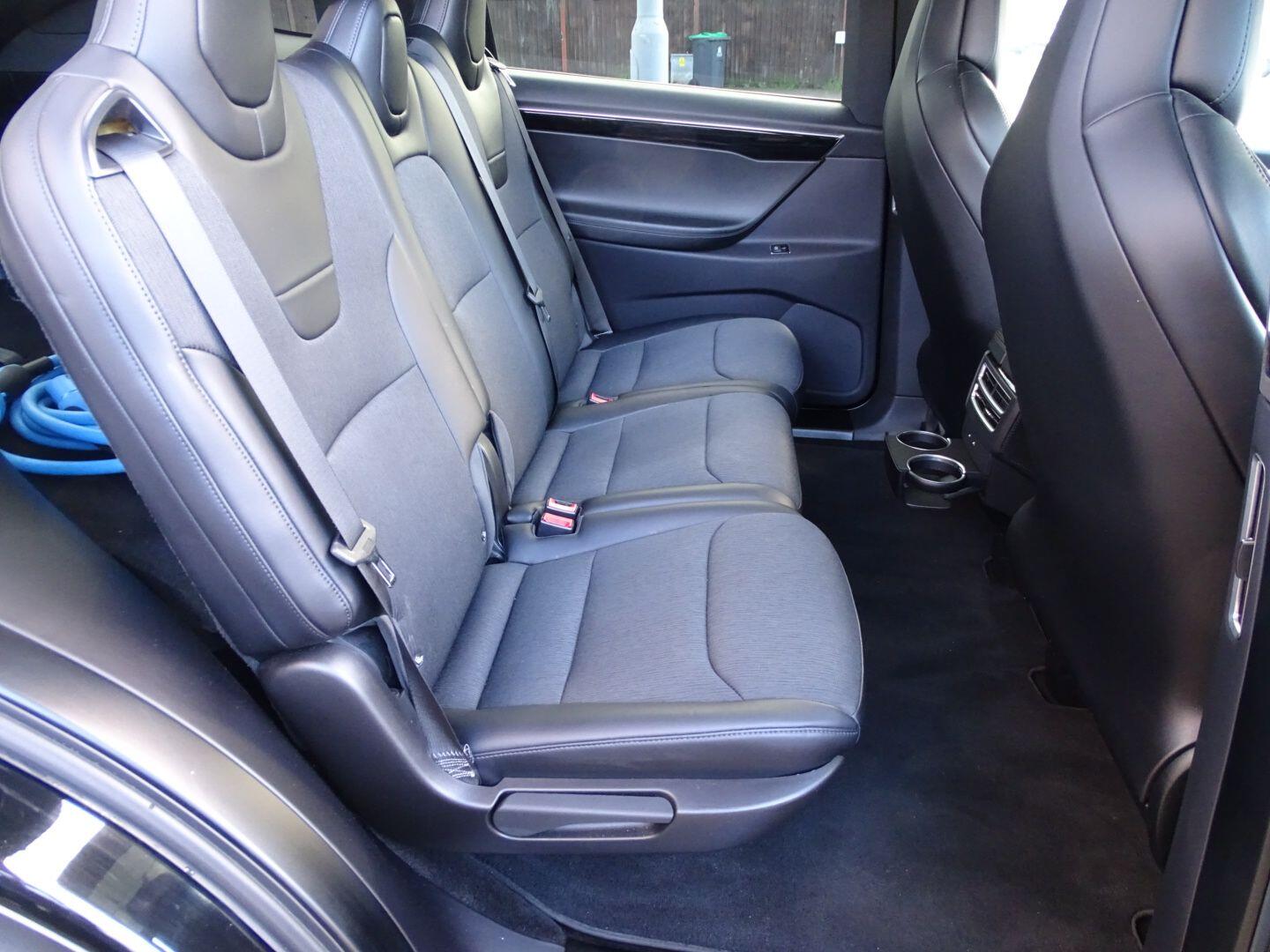 Used Tesla Model X 2017 for sale - 76899250: Photo 25