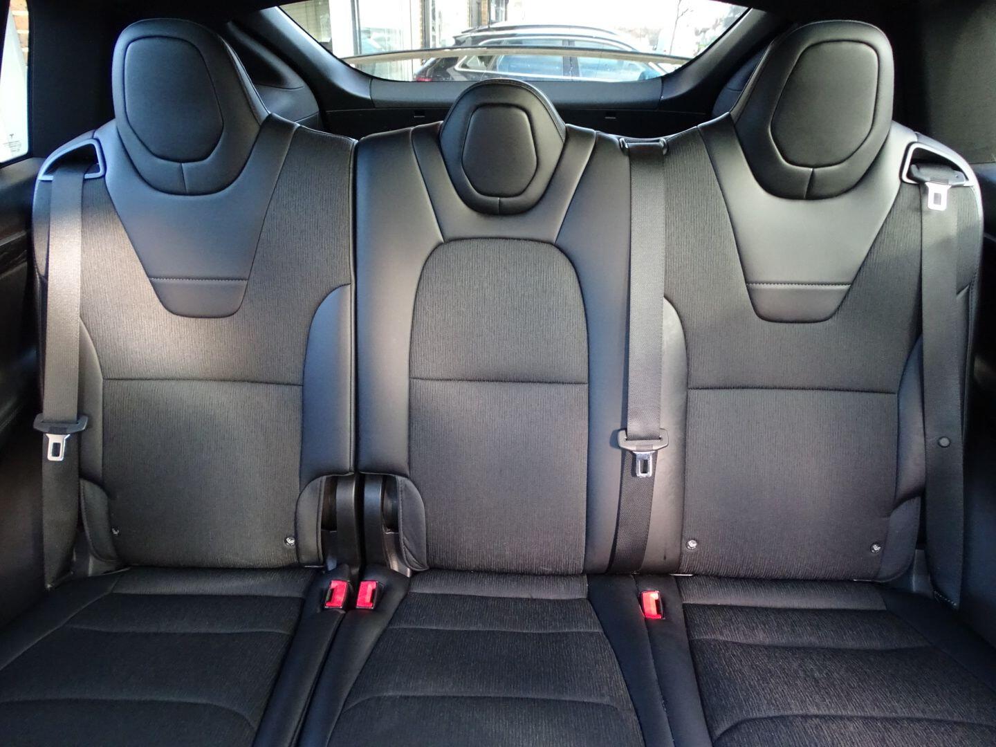 Used Tesla Model X 2017 for sale - 76899250: Photo 26