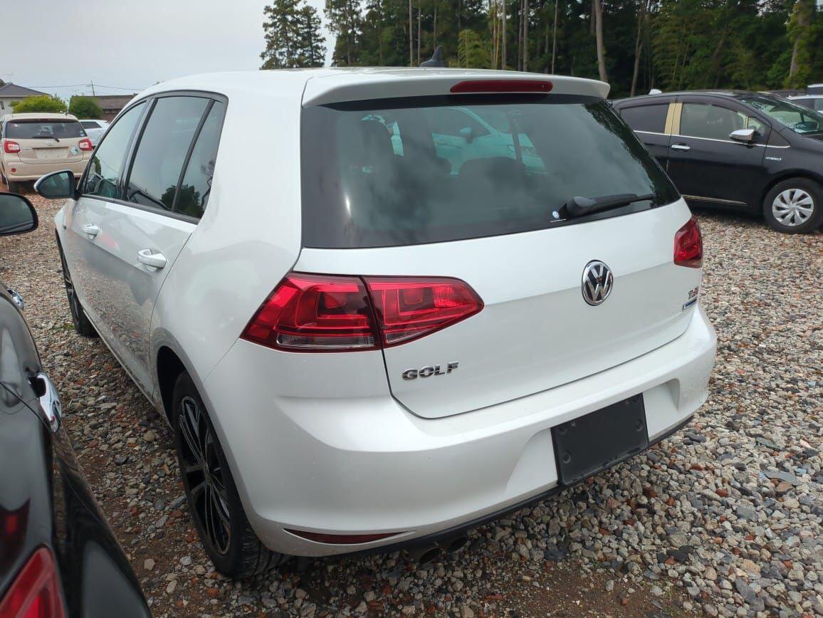 Used Volkswagen Golf for sale - 76899482: Photo 4