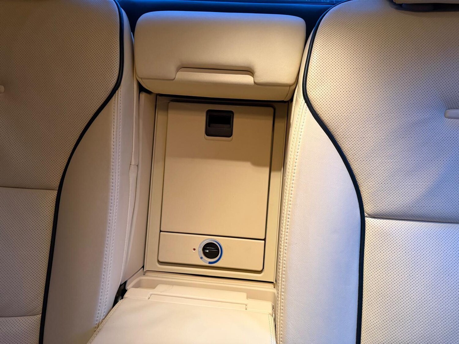 Used Audi A8 for sale - 77537232: Photo 14