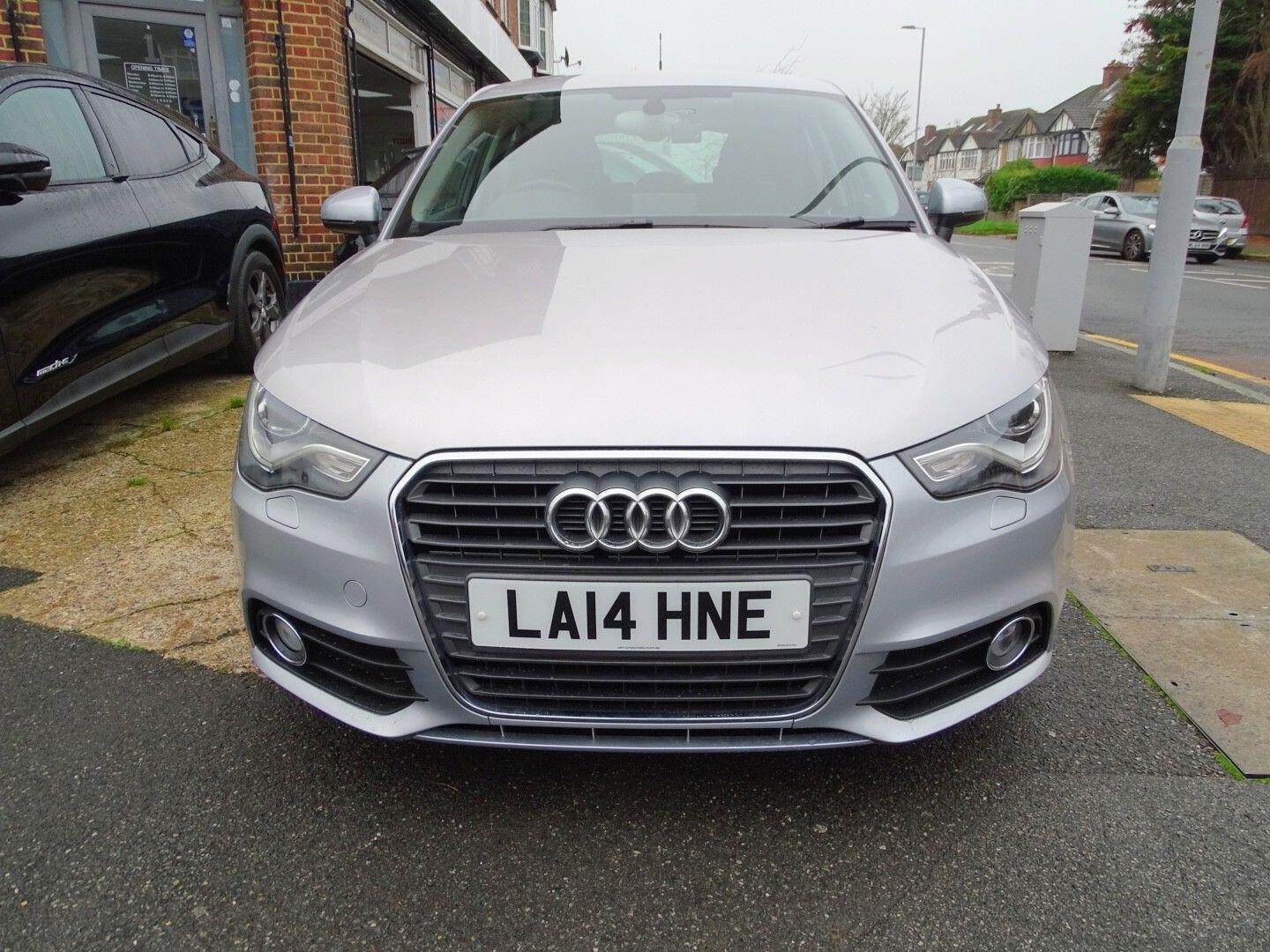 Used Audi A1 2014 for sale - 76671248: Photo 2