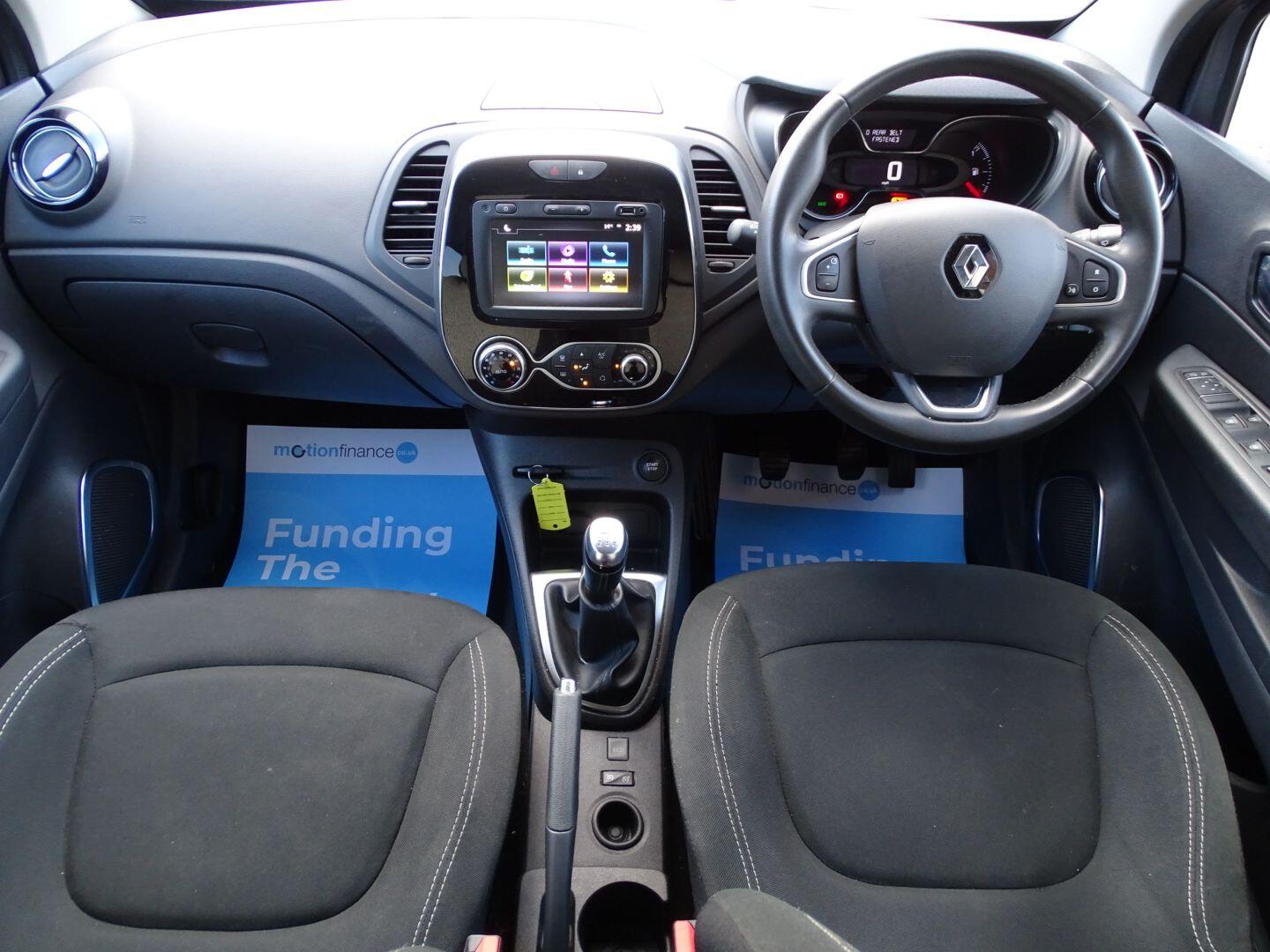 Used Renault Captur 2019 for sale - 76898556: Photo 10