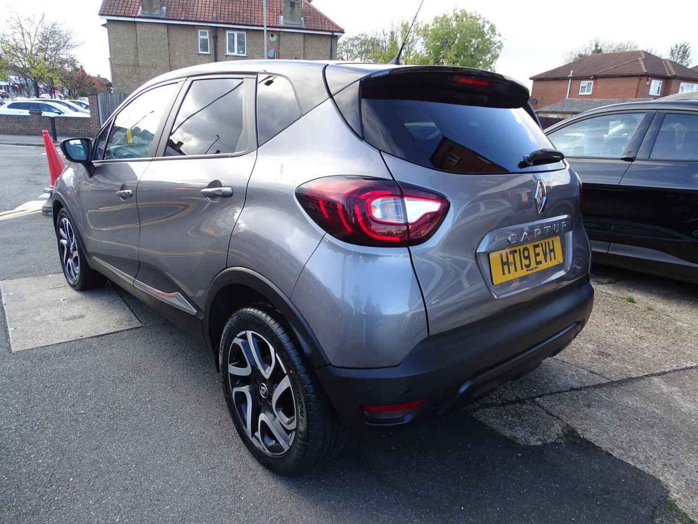 Used Renault Captur 2019 for sale - 76898556: Photo 7