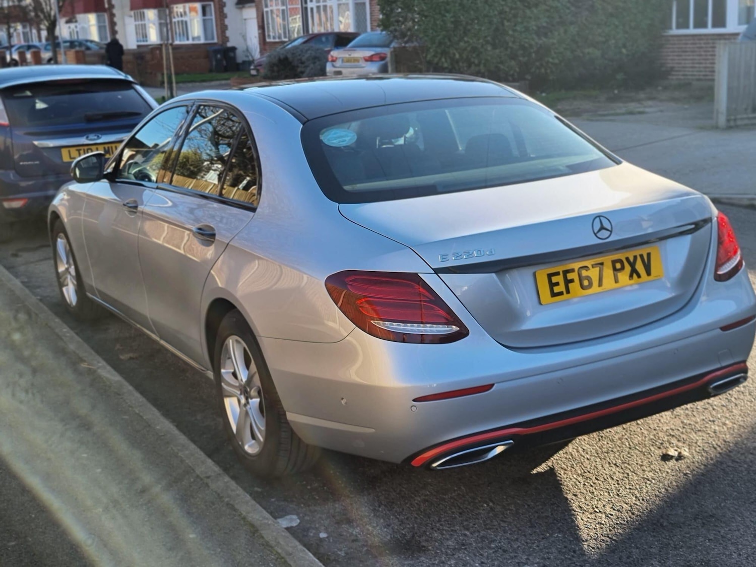 Used Mercedes-Benz E Class 2017 for sale - 77097375: Photo 4