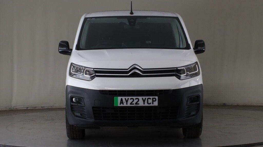 Used Citroen Berlingo 2022 for sale - 76484355: Photo 2