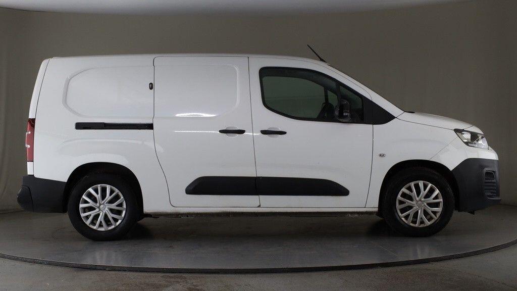 Used Citroen Berlingo 2022 for sale - 76484355: Photo 5