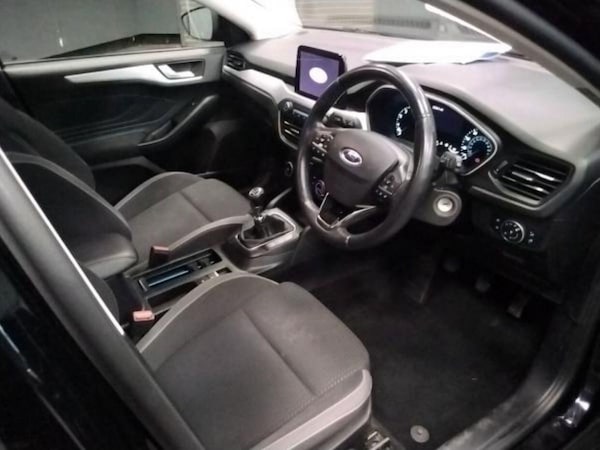 Used Ford Focus 2018 for sale - 76121776: Photo 4