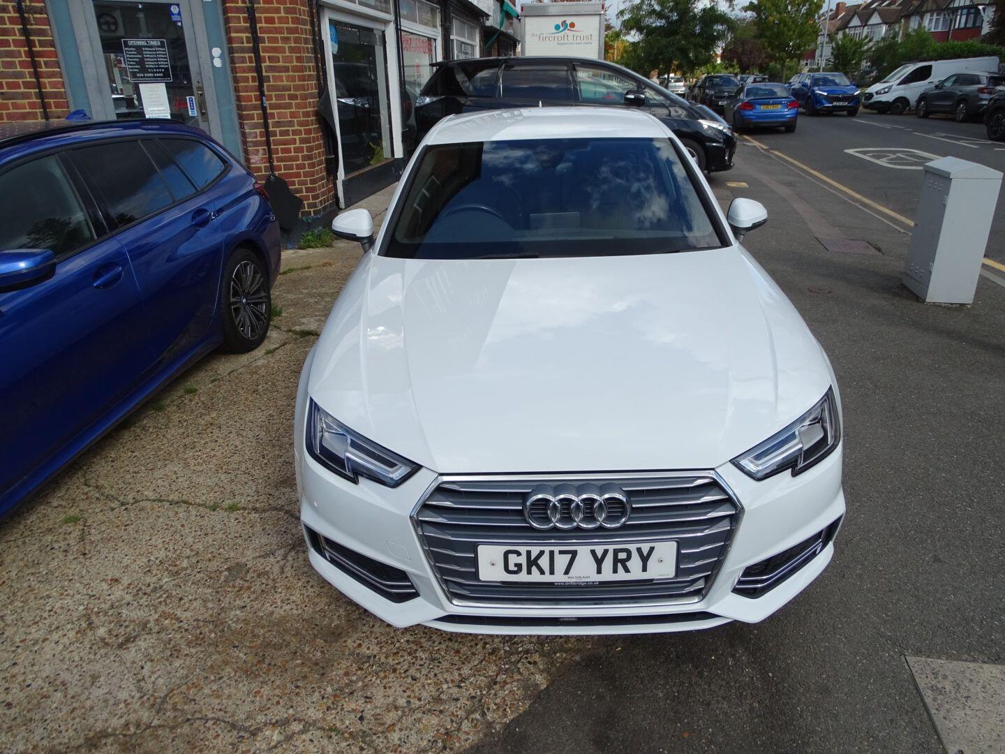 Used Audi A4 2017 for sale - 76012759: Photo 2