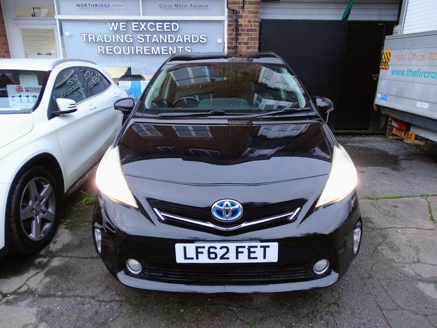 Used Toyota Prius 2022 for sale - 76898344: Photo 1