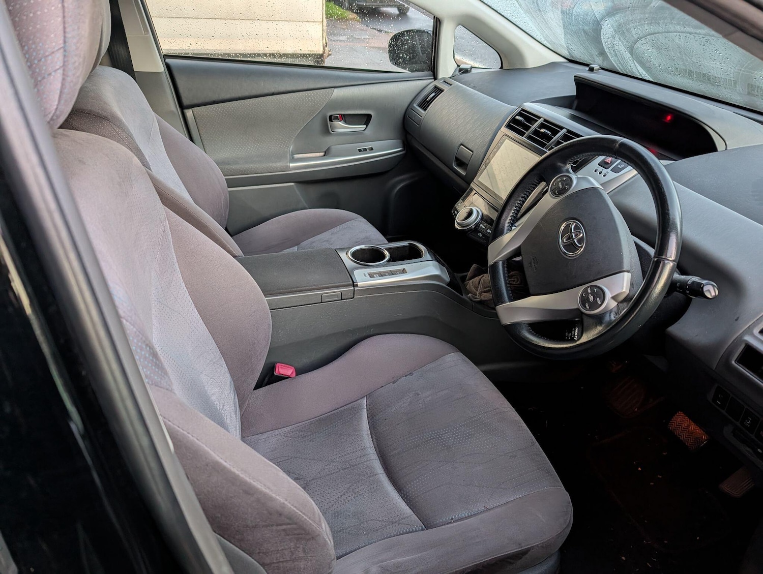 Used Toyota Prius 2022 for sale - 76898344: Photo 11