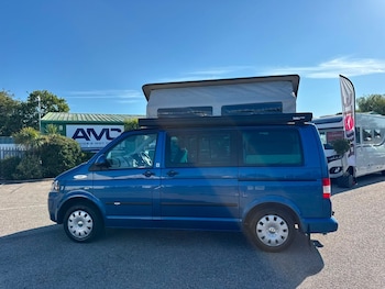 Used Volkswagen Transporter Shuttle 2011 for sale - 79512911: Photo