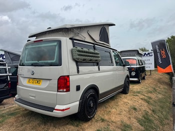 Used Volkswagen Transporter 2022 for sale - 79575033: Photo