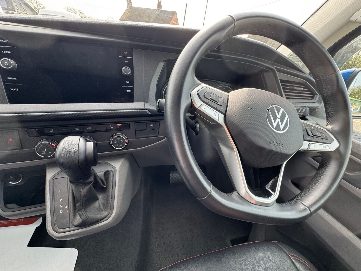 Used Volkswagen Transporter 2022 for sale - 77967732: Photo 6