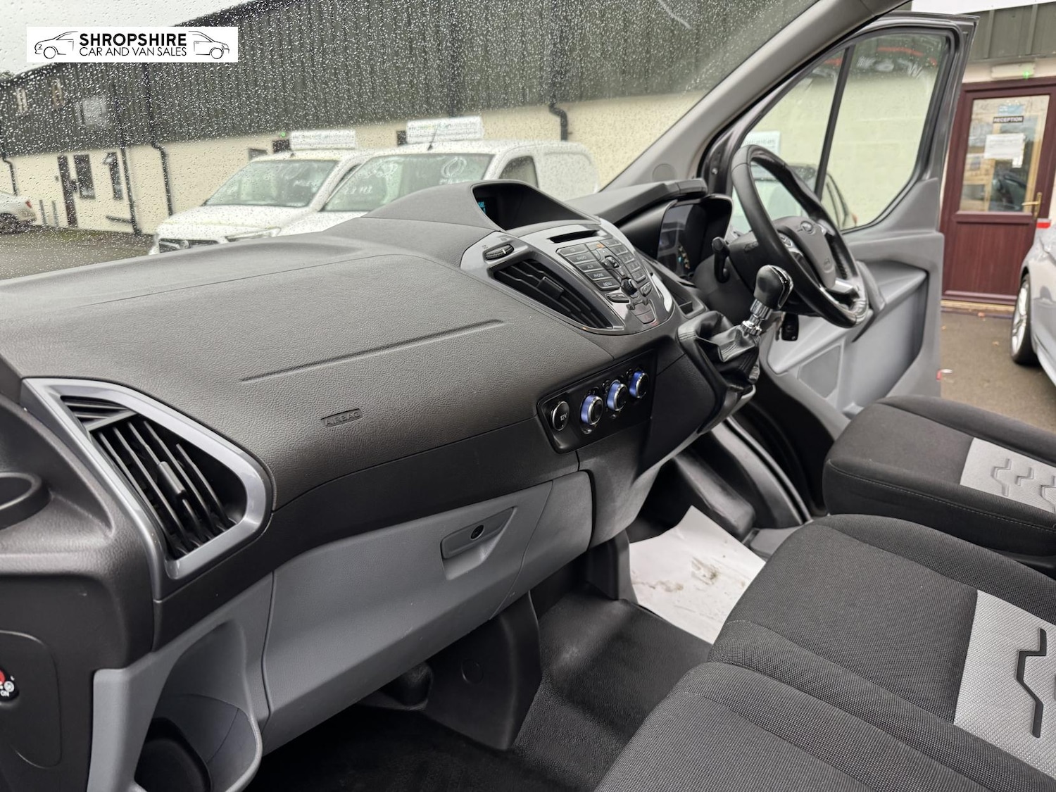 Used Ford Transit Custom 2015 for sale - 76987570: Photo 18