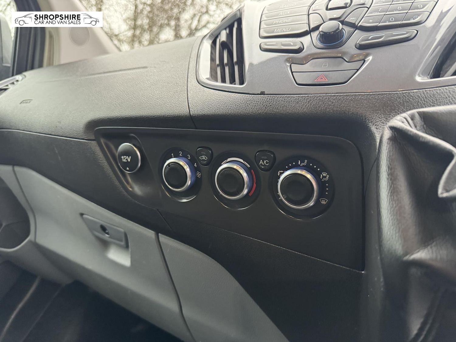 Used Ford Transit Custom 2015 for sale - 76987570: Photo 20