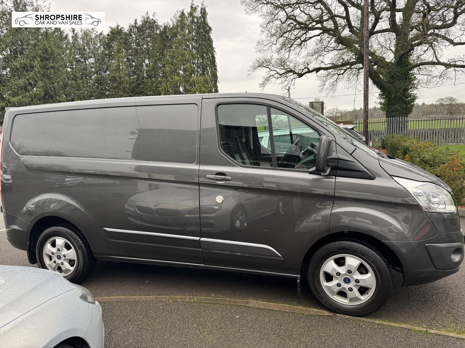 Used Ford Transit Custom 2015 for sale - 76987570: Photo 4
