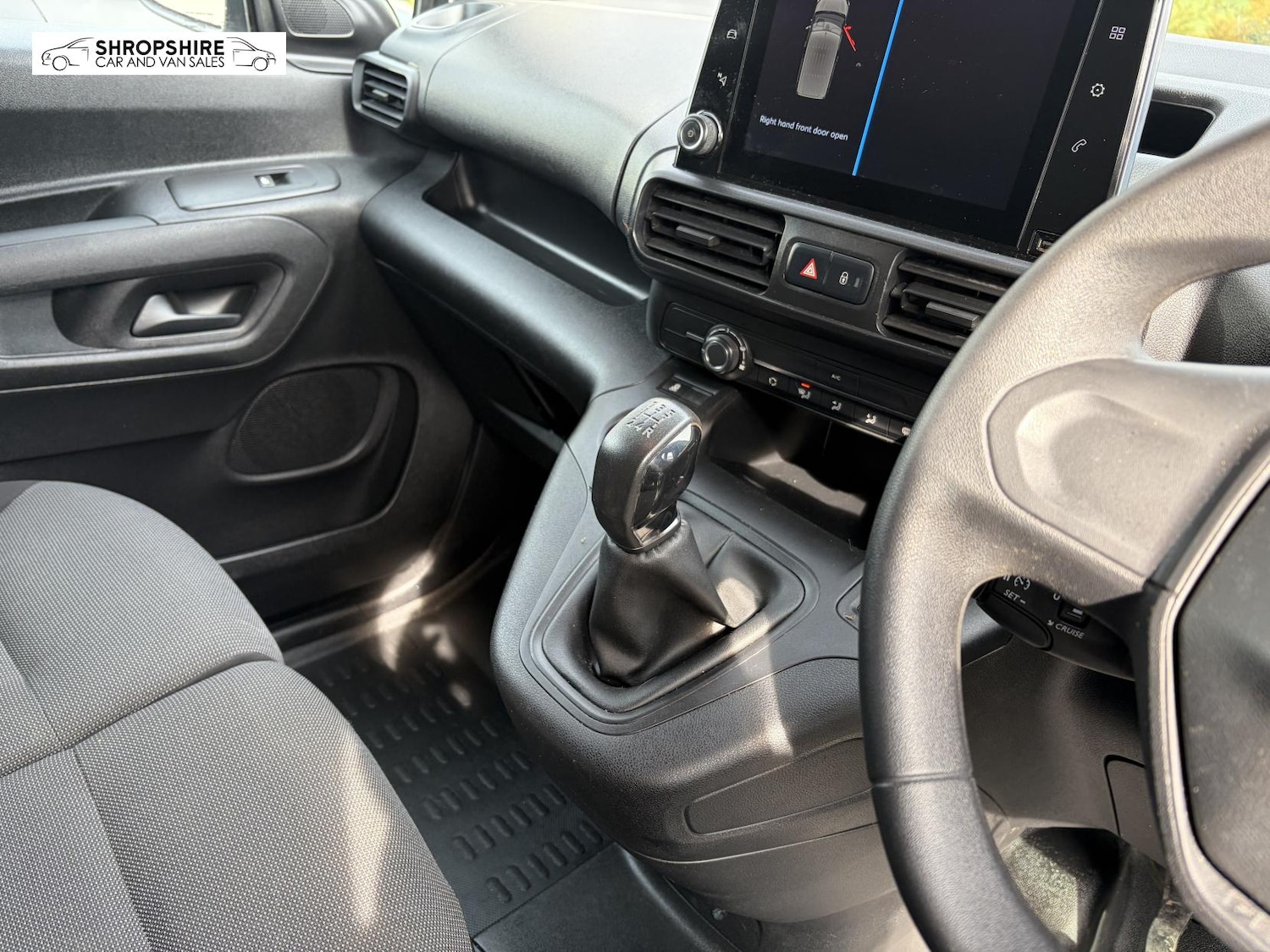 Used Peugeot Partner 2019 for sale - 77975647: Photo 15