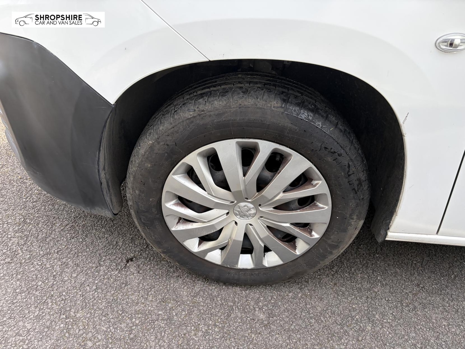 Used Peugeot Partner 2019 for sale - 77975647: Photo 8