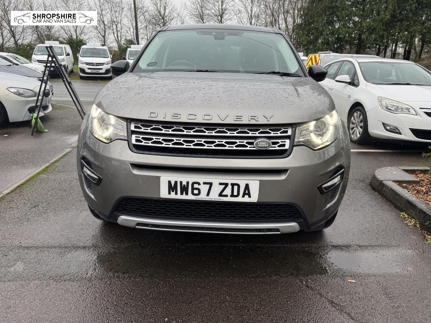 Used Land Rover Discovery Sport 2017 for sale - 77762996: Photo 2