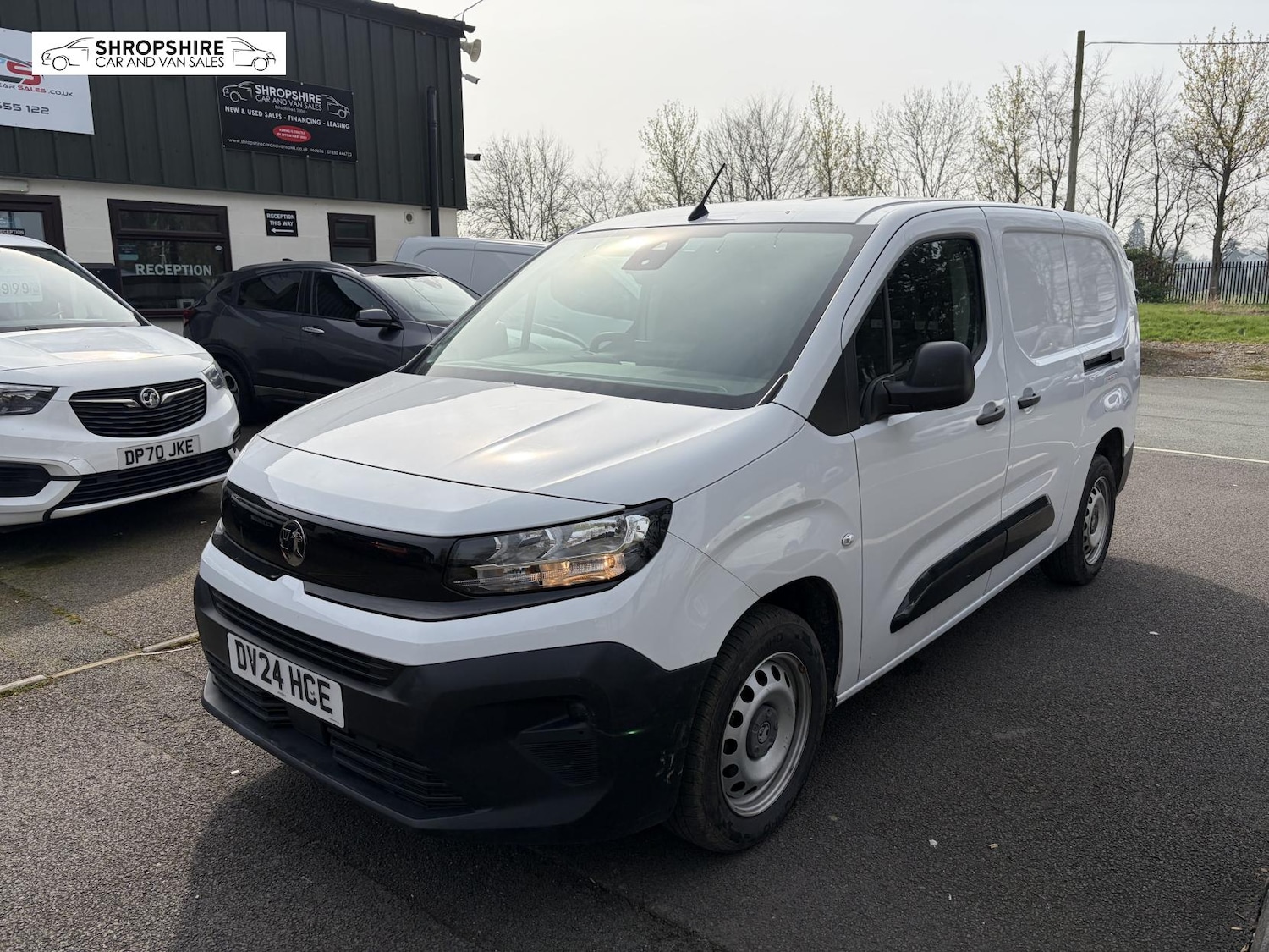 Used Vauxhall Combo 2024 for sale - 77975639: Photo 1