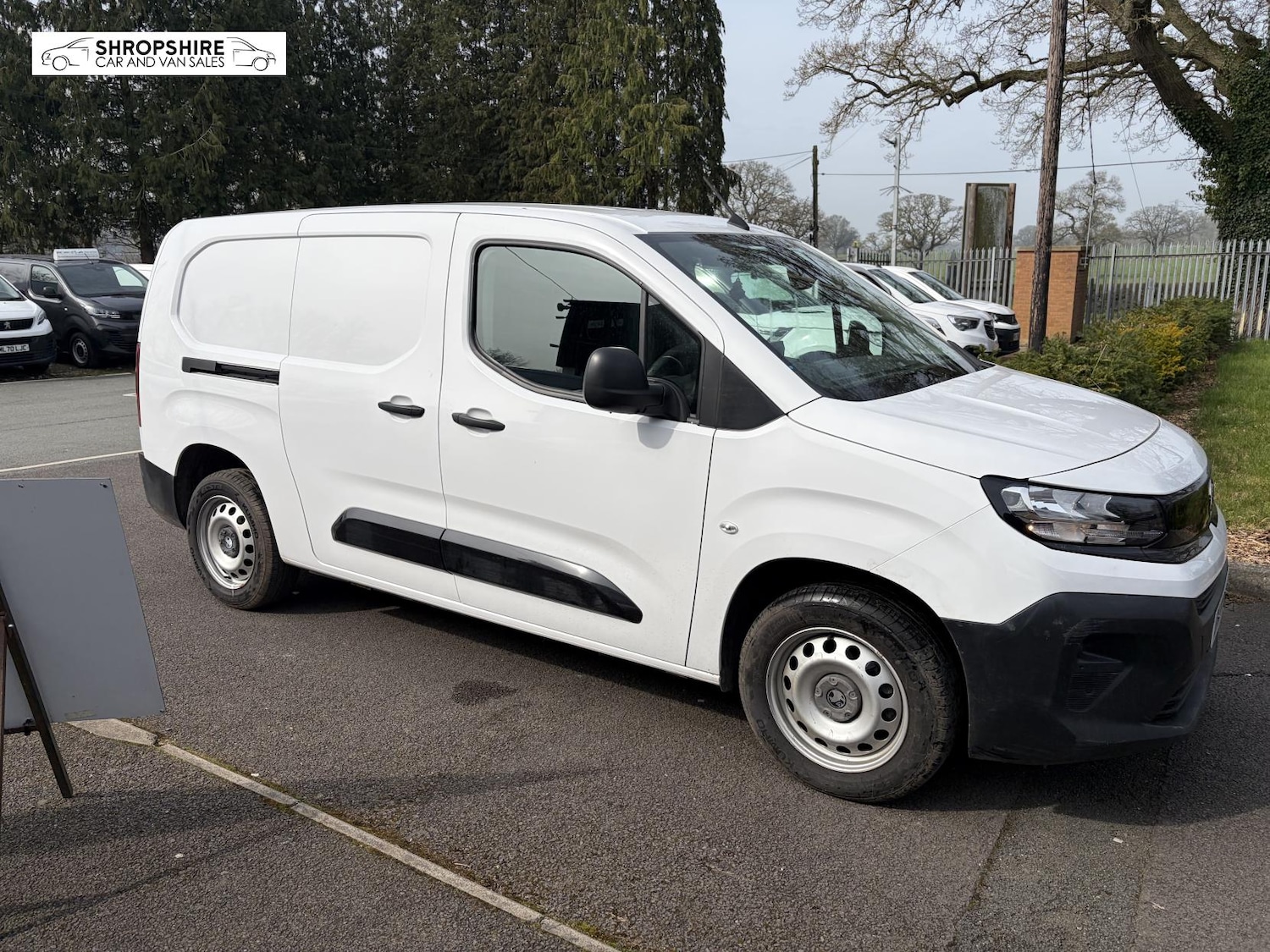 Used Vauxhall Combo 2024 for sale - 77975639: Photo 4