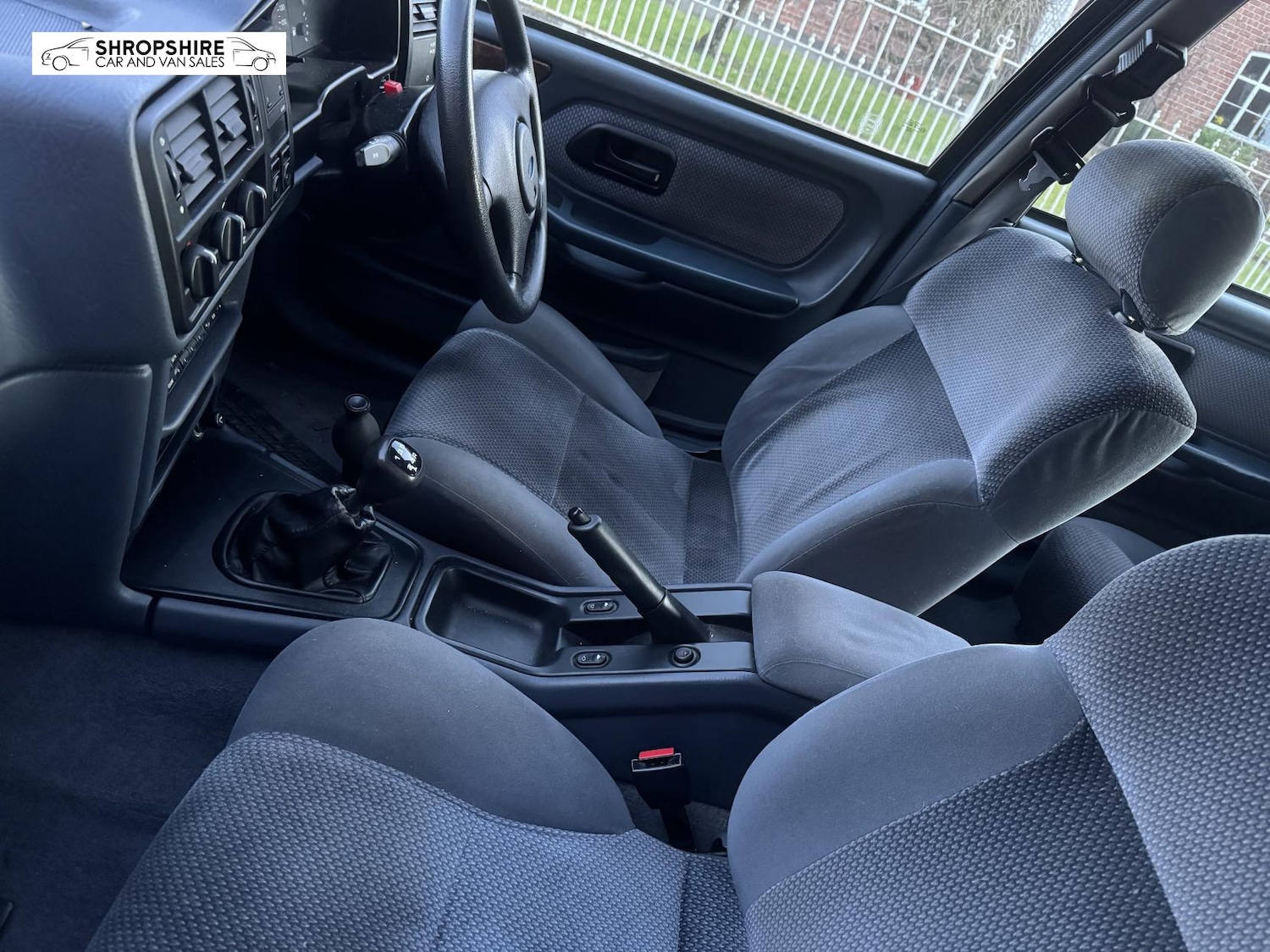 Used Ford Granada 1994 for sale - 77323673: Photo 15