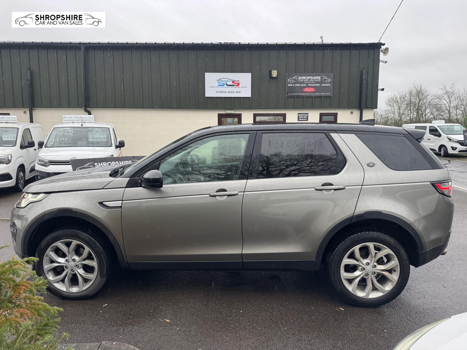 Used Land Rover Discovery Sport 2017 for sale - 77323678: Photo 8