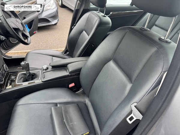 Used Mercedes-Benz C Class 2009 for sale - 75653375: Photo 17