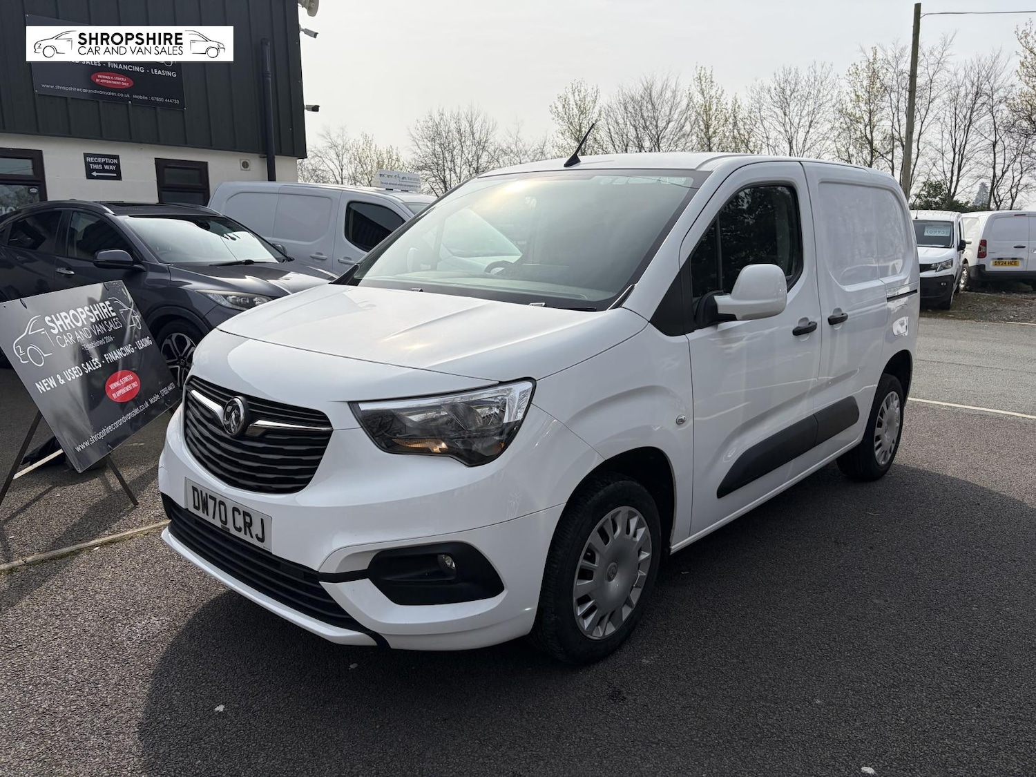 Used Vauxhall Combo 2021 for sale - 77975642: Photo 1