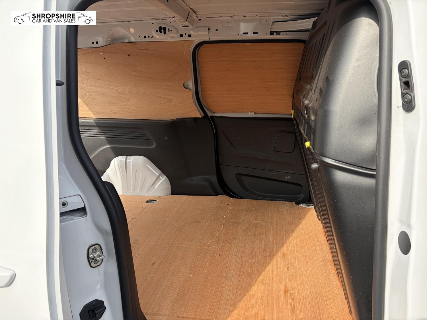 Used Vauxhall Combo 2023 for sale - 77975667: Photo 11